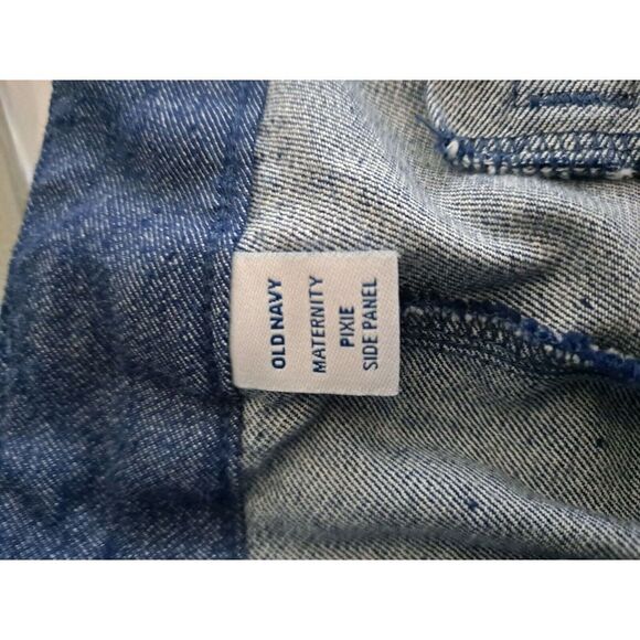 Old Navy Ladies Maternity Pixie Pants NWT.   Medium Blue Denim, Size 16. - Picture 11 of 12